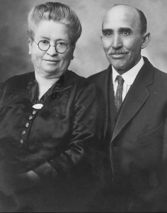 Joseph & Fannie Ehresman Schrock, a few years before Fannie's death in 1934.Photo Courtesy Joy Ehresman Rachoy.